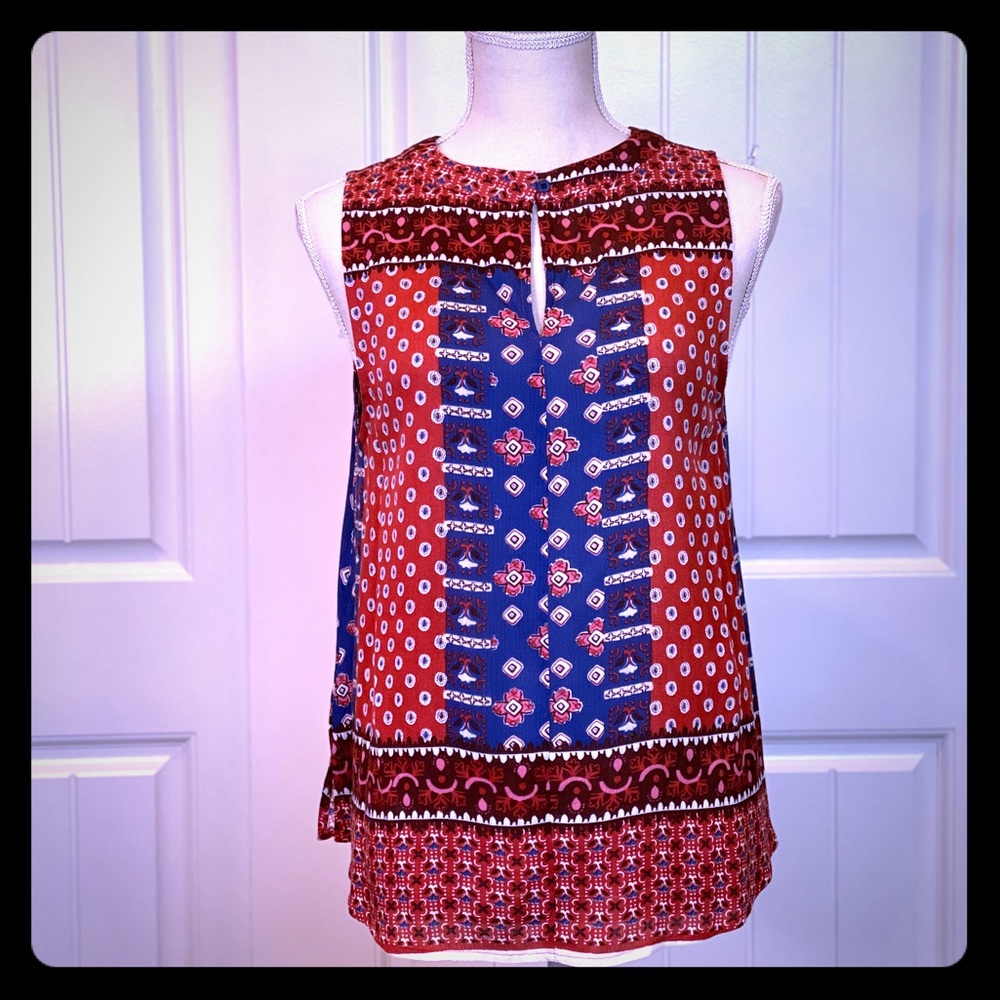 Cute Sleeveless Patterned Top